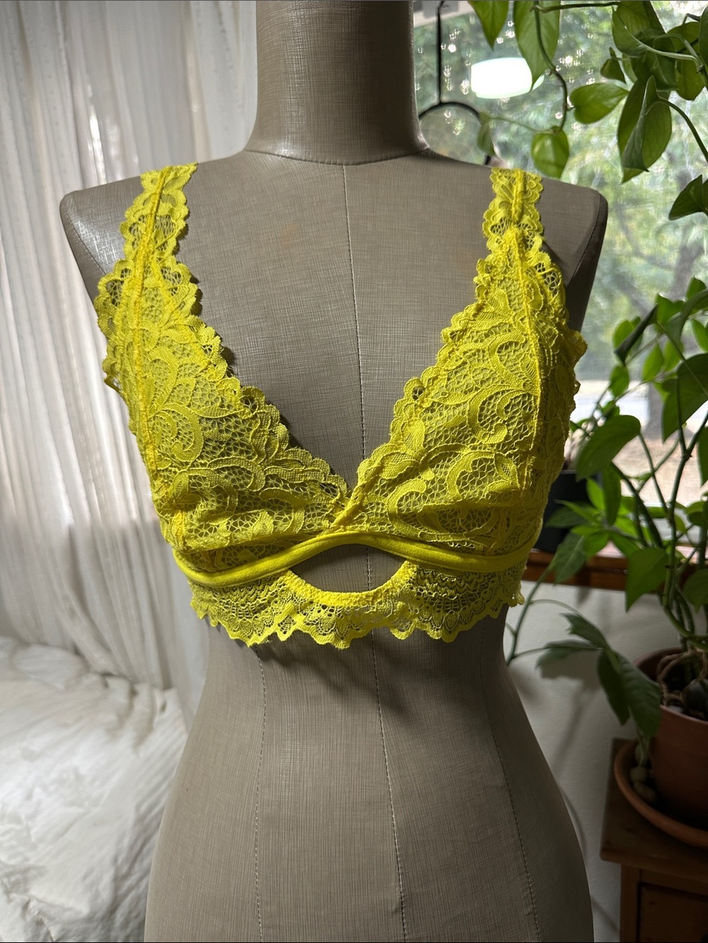 Lace Cutout Bralette in Bright Yellow - Women's Intimates